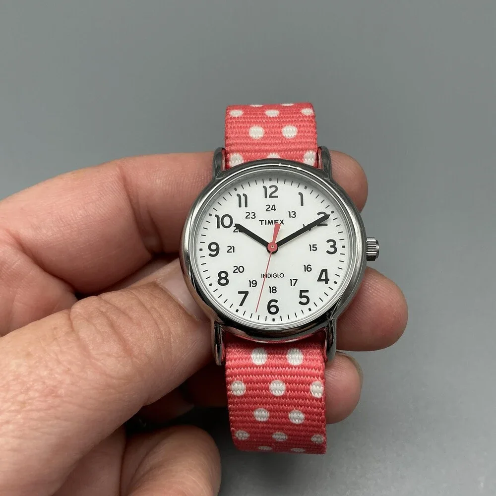 Timex Weekender TWP265000 Womens Watch 31mm Polka Dot Nylon Indiglo New Battery